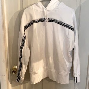 EUC WOMEN’s ADIDAS HOODIE SIZE L